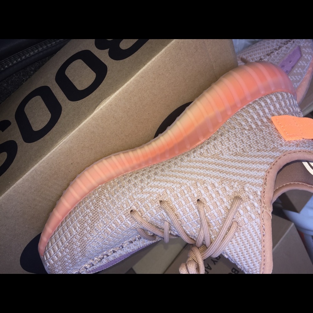 Yeezy’s - Picture 2 of 4